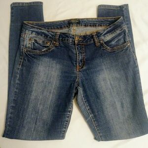 ✨New✨London Low Rise Skinny fit Jeans Size 13